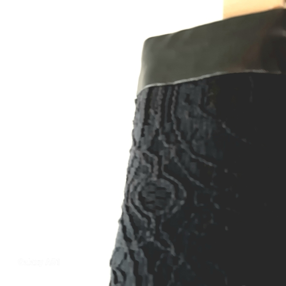 XL Kenar Black Lace Midi Skirt - Picture 7 of 13